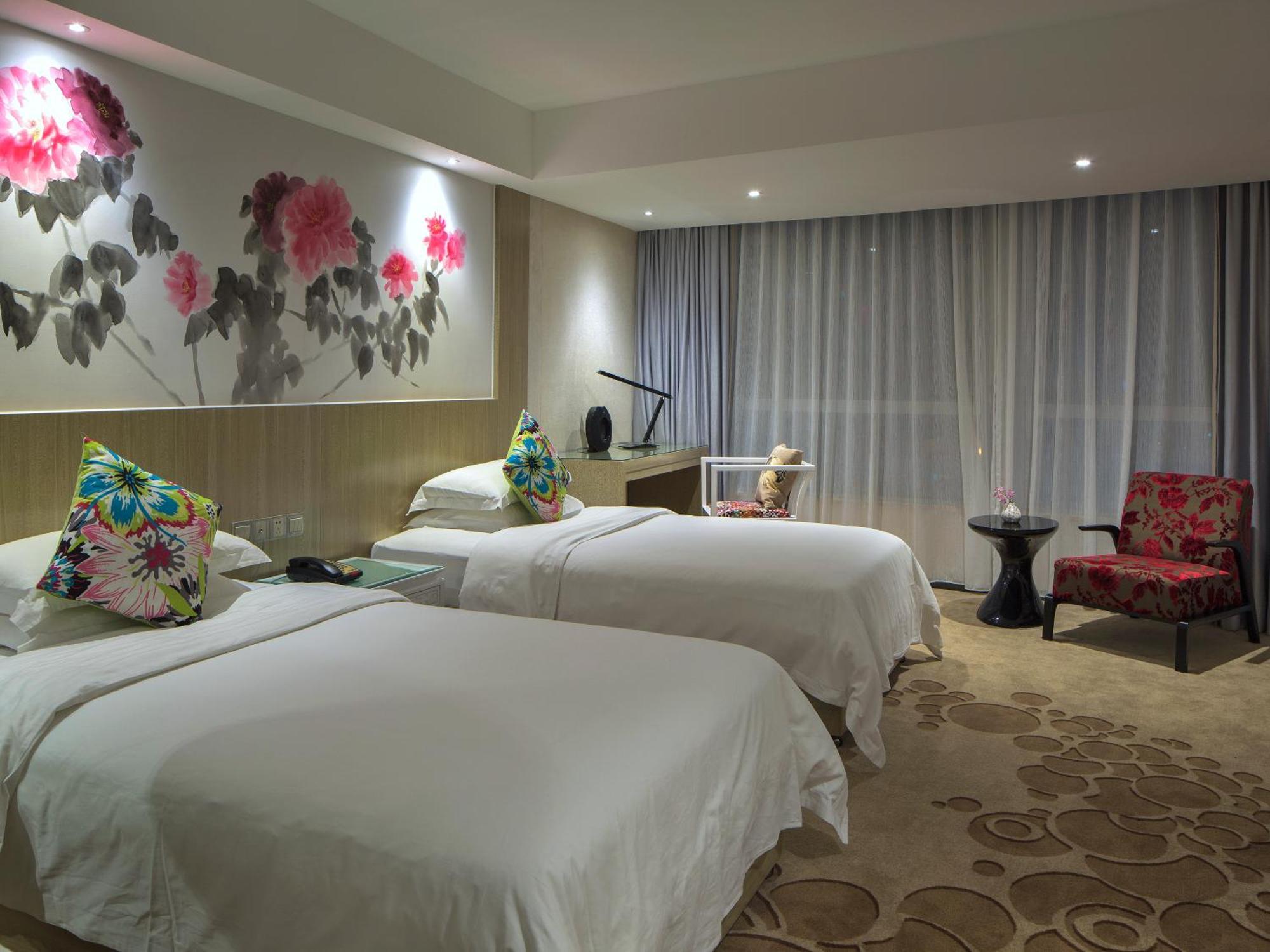 Paco Hotel Beijing Road Pedestrian Street Tuanyida Metro Guangzhou Room photo